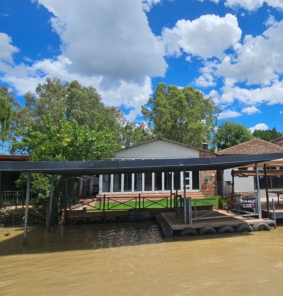 3 Bedroom Property for Sale in Maselspoort Free State